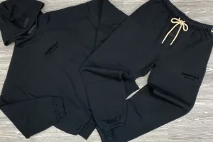 Essentials- core sweatsuit (jet black)