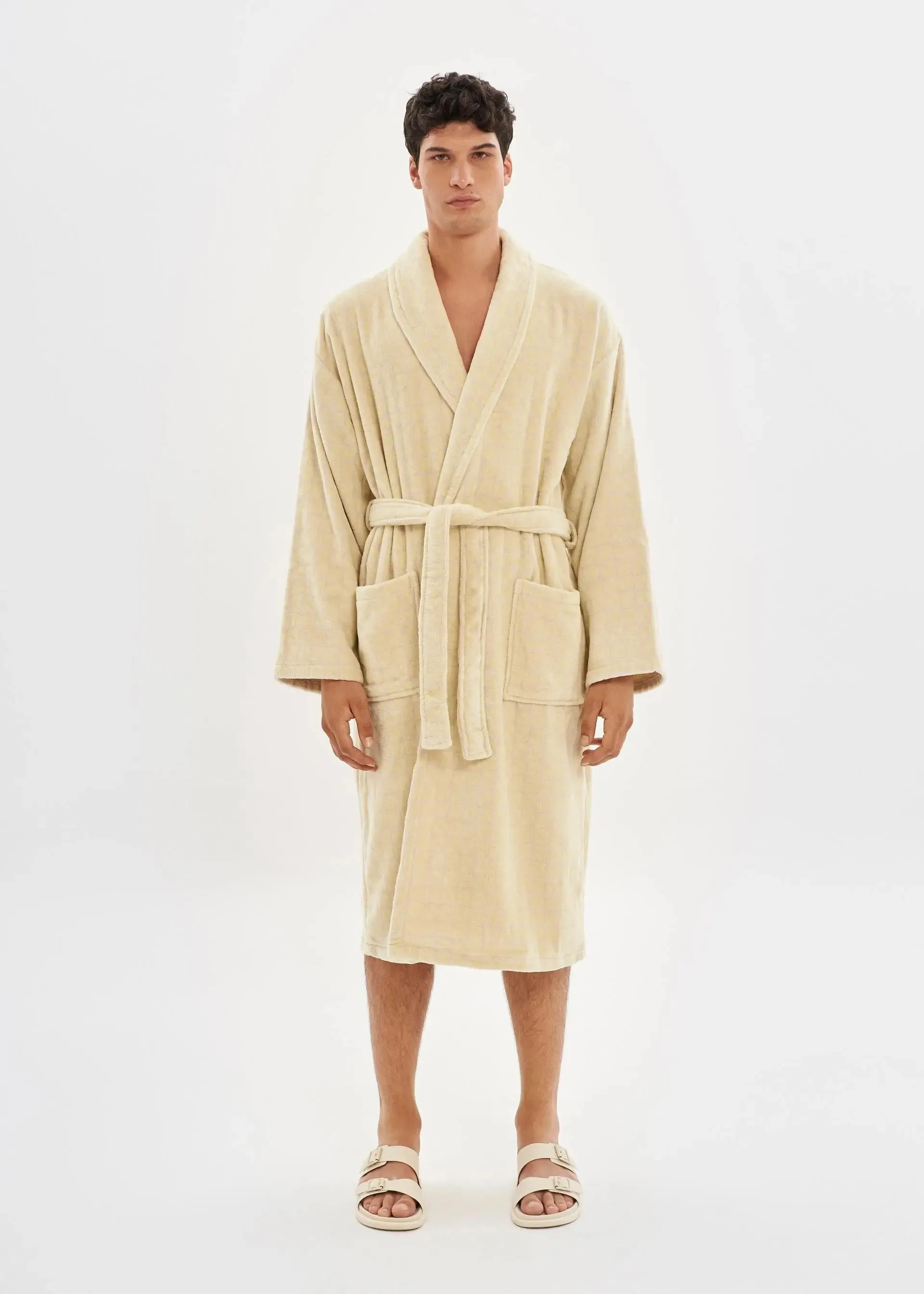 Geo Triangle Velour Bathrobe